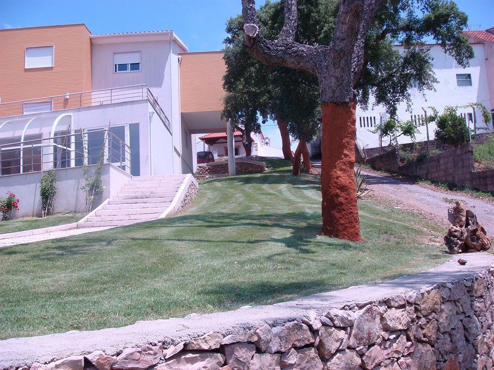 Residencia Santa Marta Hotel Tomar Eksteriør billede