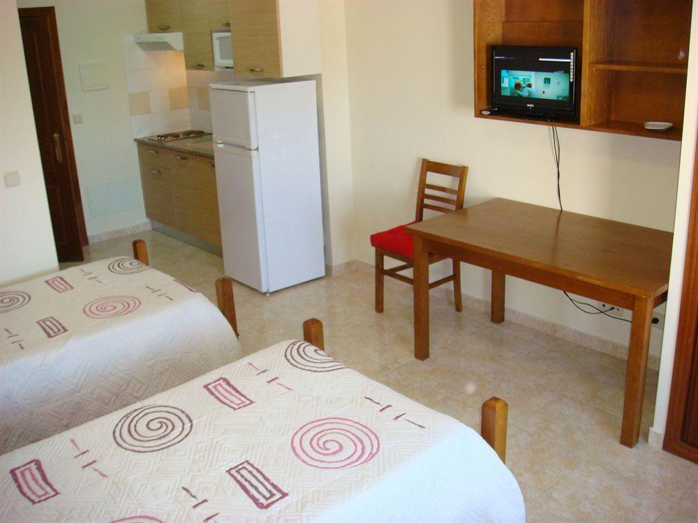 Residencia Santa Marta Hotel Tomar Eksteriør billede