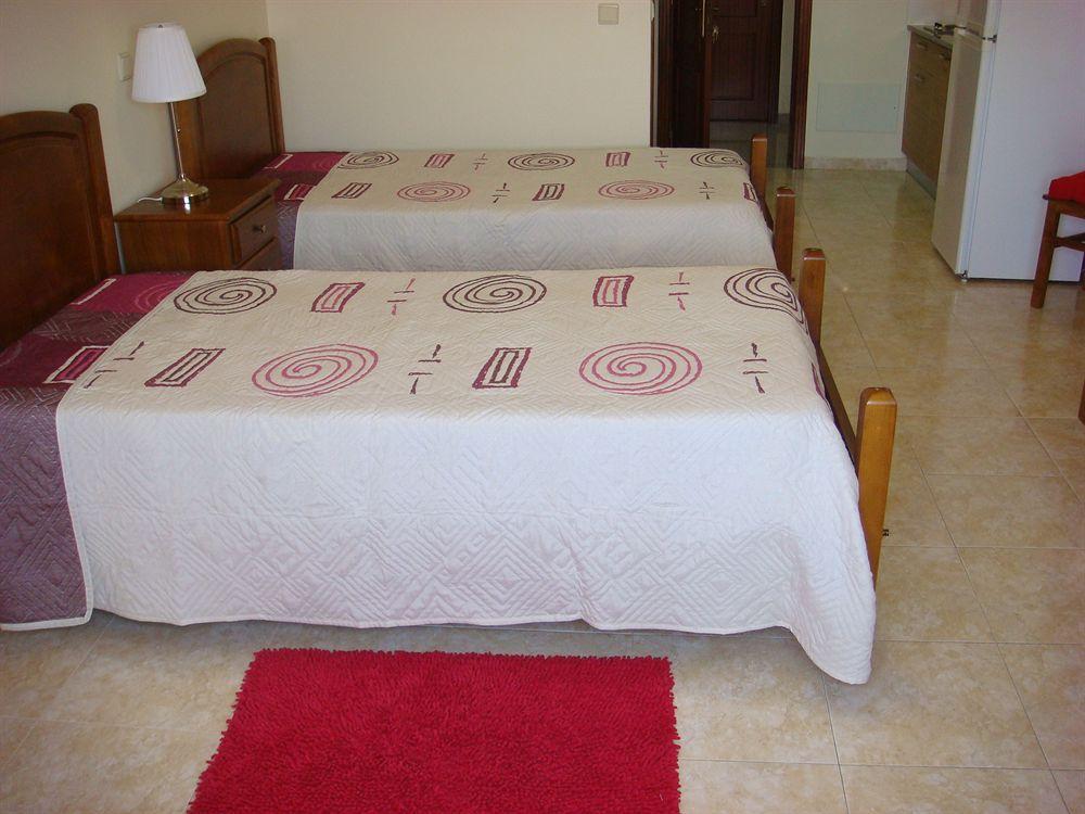 Residencia Santa Marta Hotel Tomar Eksteriør billede