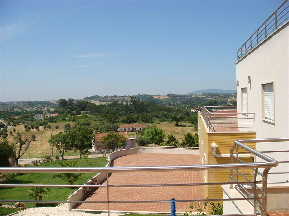 Residencia Santa Marta Hotel Tomar Eksteriør billede